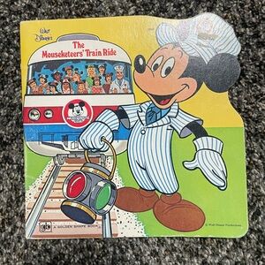 Vintage Mickey Mouse Disneyland Book